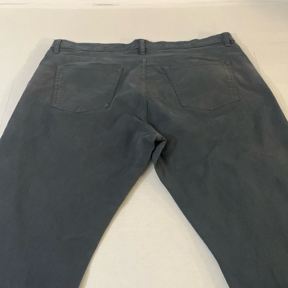 FLINT AND TINDER Straight Fit Jeans, Washed Gray Sz. 38 x 34/EUC - Picture 13 of 15